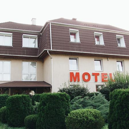 Panama Motel Szekesfehervar Exterior foto