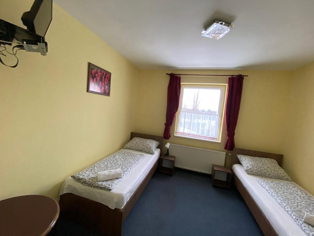 Panama Motel Szekesfehervar Exterior foto
