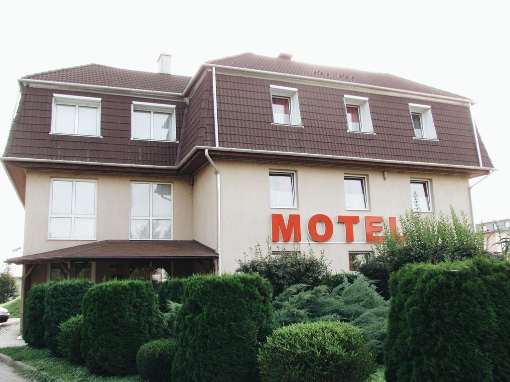 Panama Motel Szekesfehervar Exterior foto