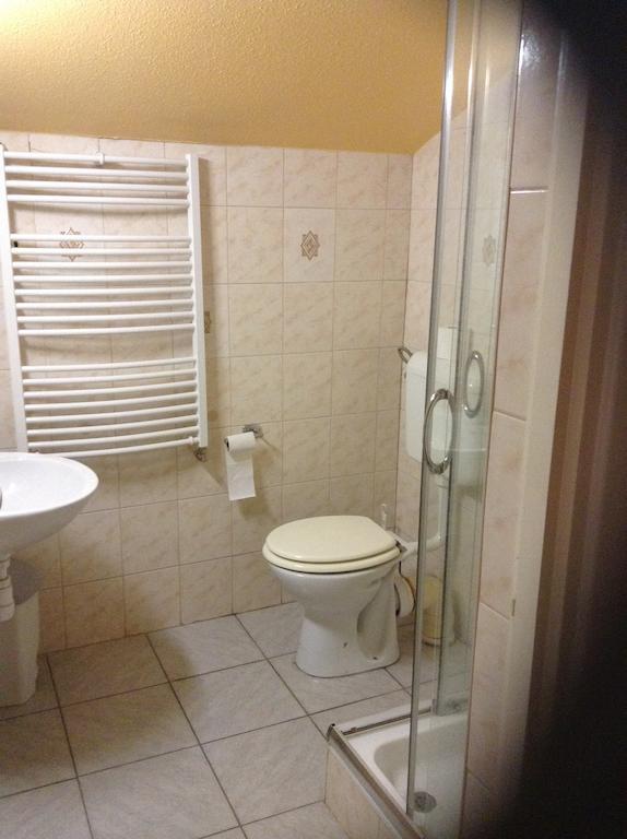 Panama Motel Szekesfehervar Quarto foto