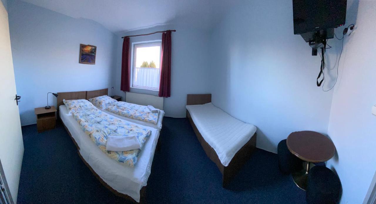 Panama Motel Szekesfehervar Exterior foto