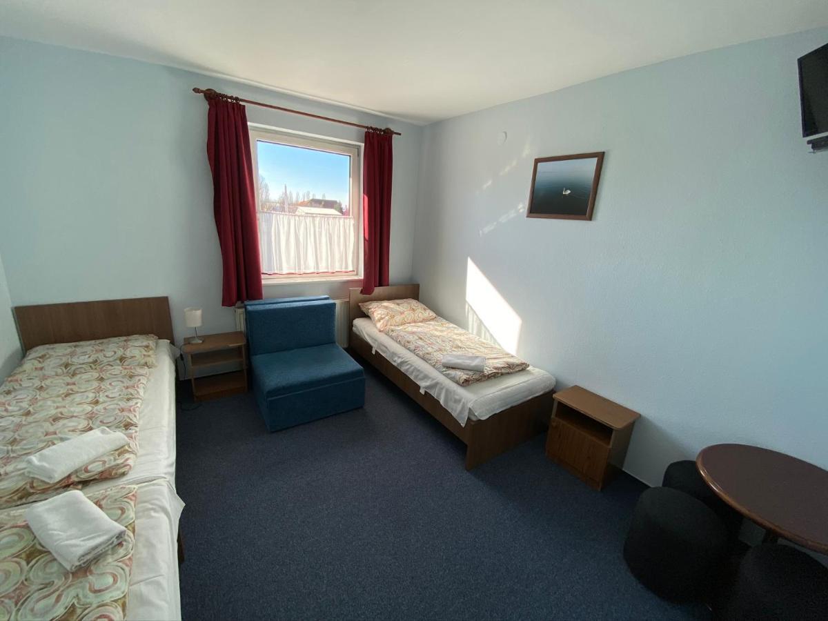 Panama Motel Szekesfehervar Exterior foto