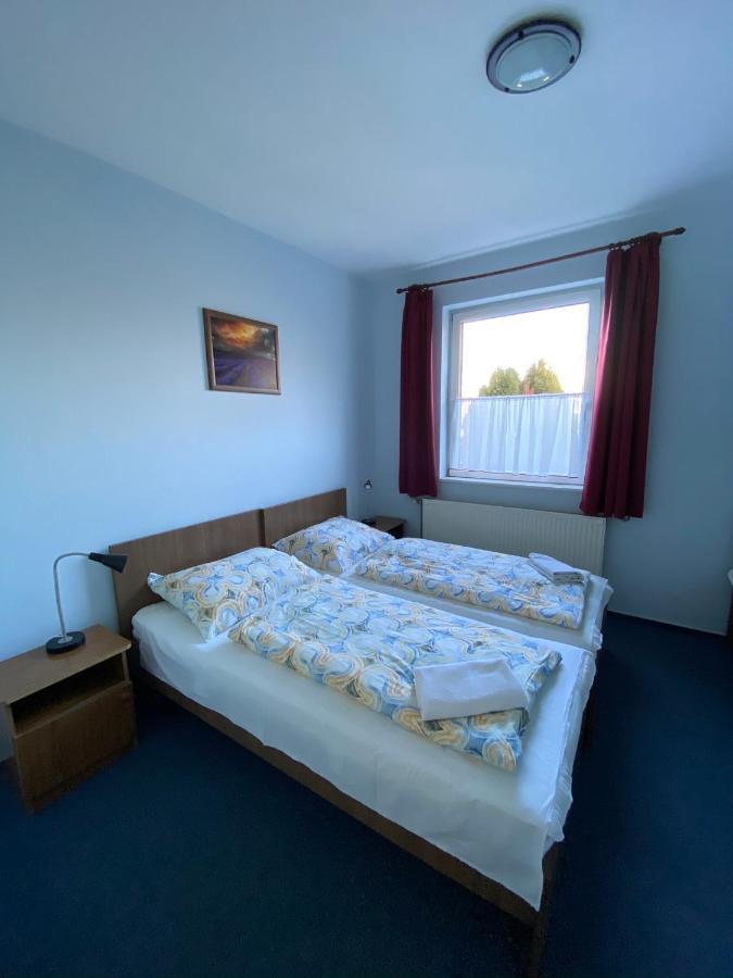 Panama Motel Szekesfehervar Exterior foto